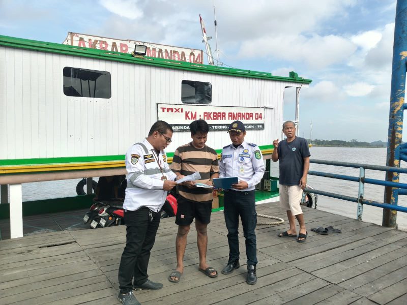Kemarau: kapal dari Samarinda hanya sampai hilir Long Iram